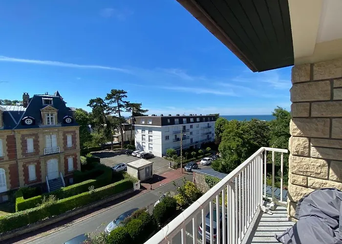 Appartement Les Pins Penchés *