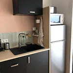 Les Pins Penches Apartment