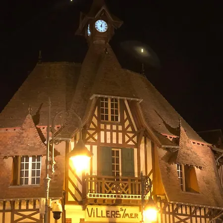 Les Pins Penches Apartamento *