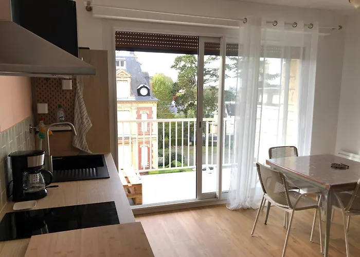 Les Pins Penches Daire Villers-sur-Mer