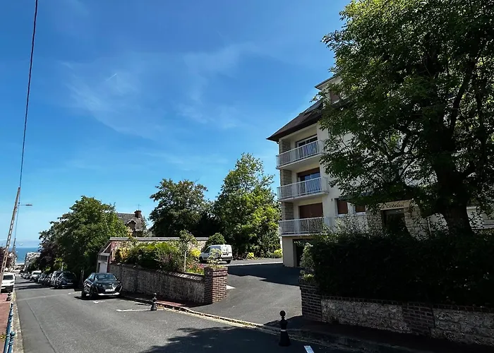 Les Pins Penches Daire Villers-sur-Mer